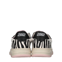 Sneakers in pelle 