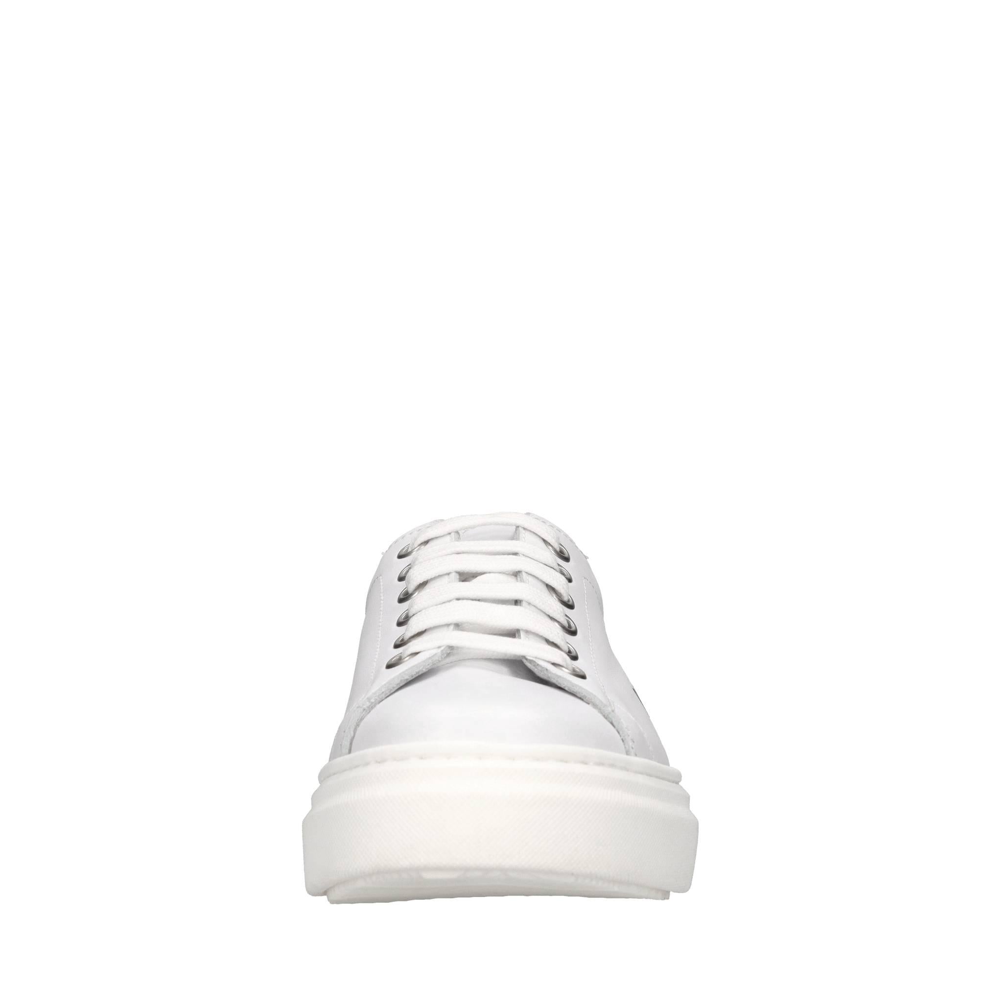 Sneakers in pelle 