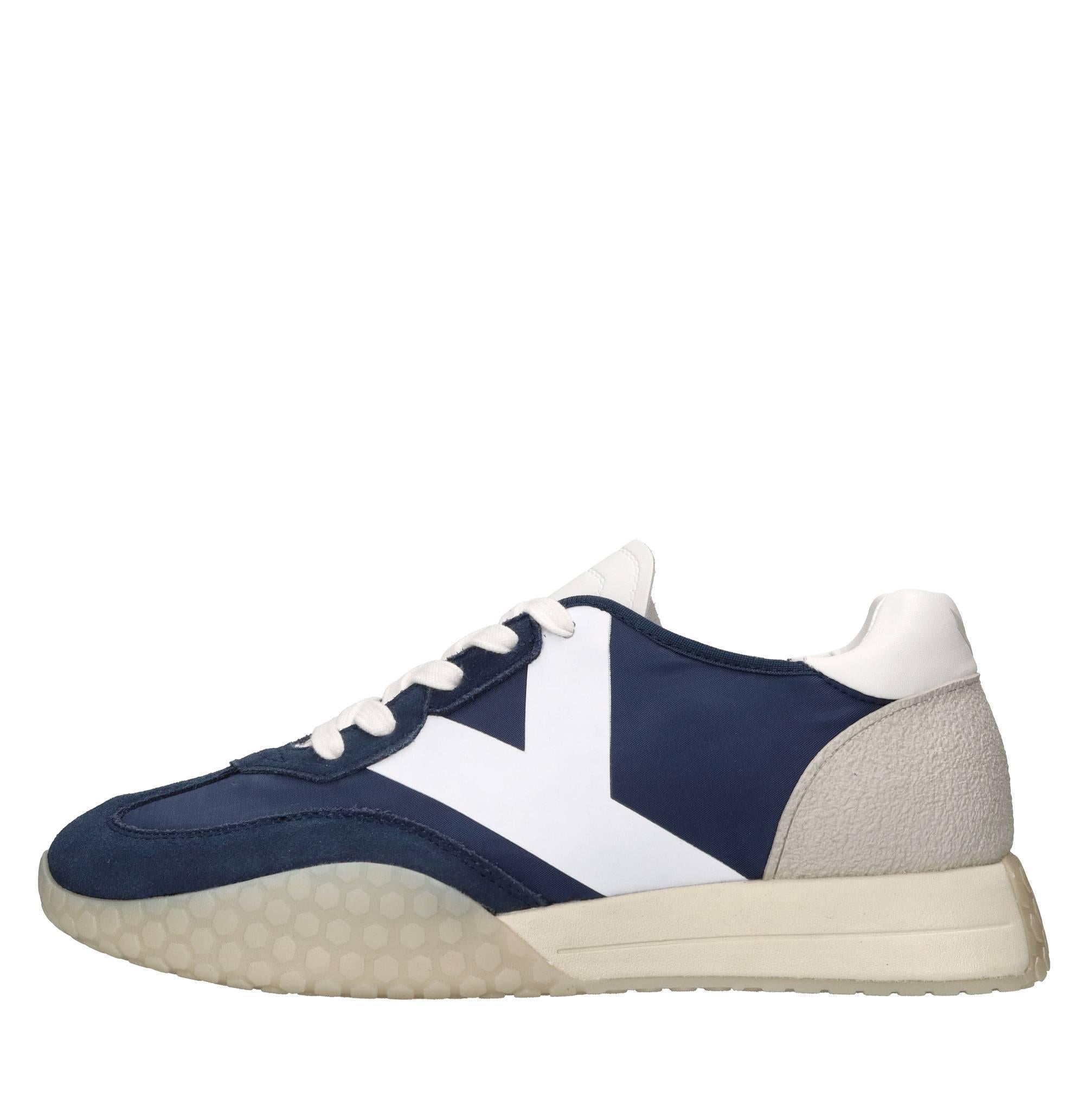 Sneakers in camoscio ecopelle e tessuto 
