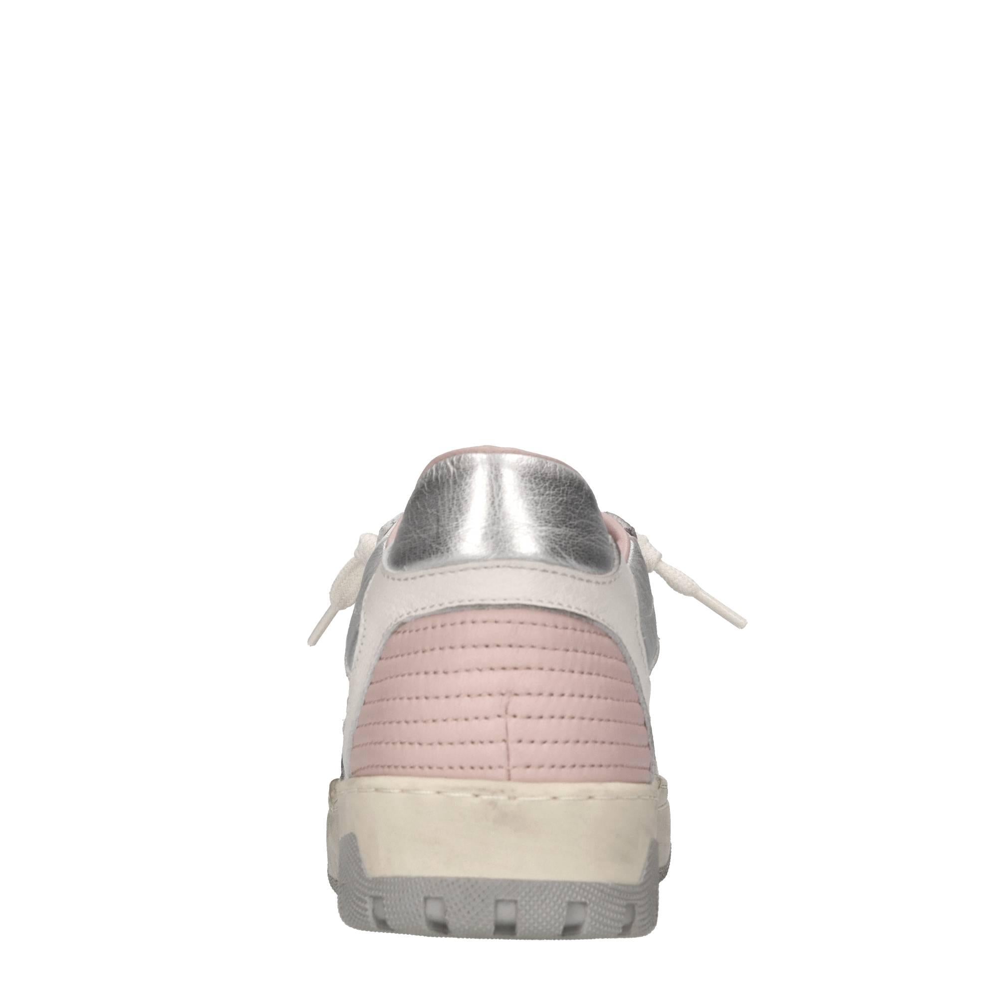 Sneakers in pelle 