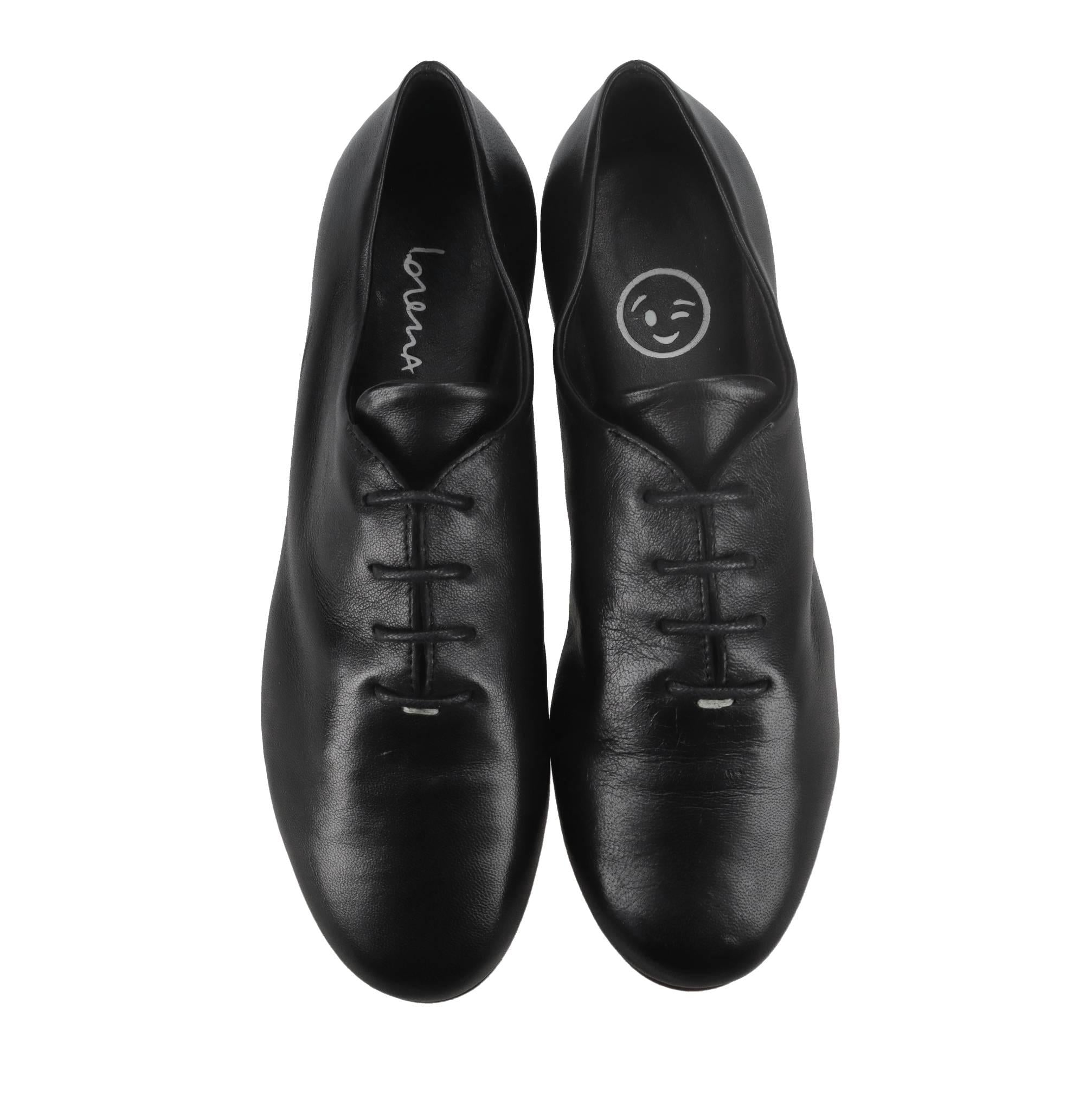 Stringate in pelle 