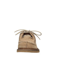 Stringate in pelle scamosciata 