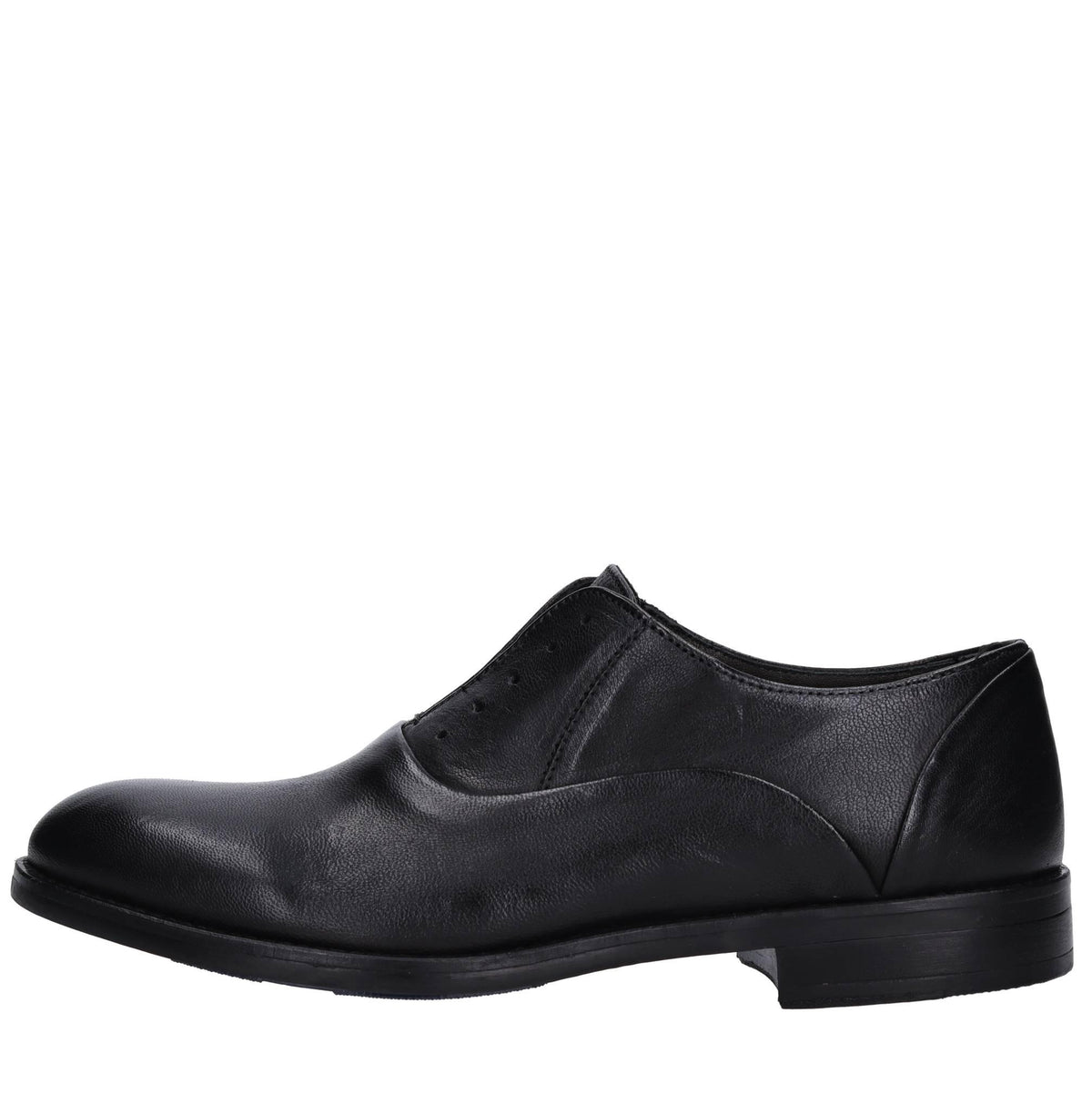 Stringate in pelle 