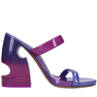 Mules in vernice 