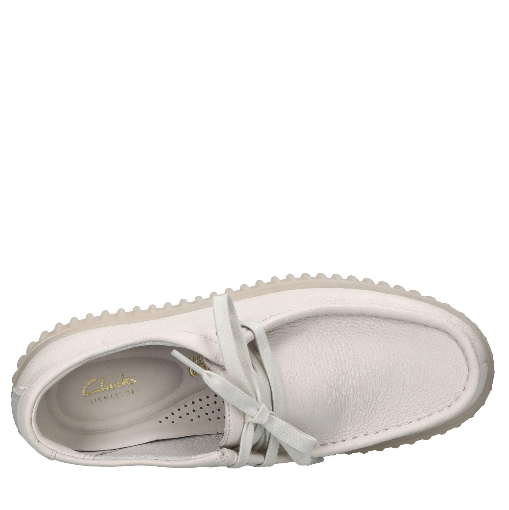 Stringate in pelle 