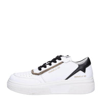 Sneakers in pelle 
