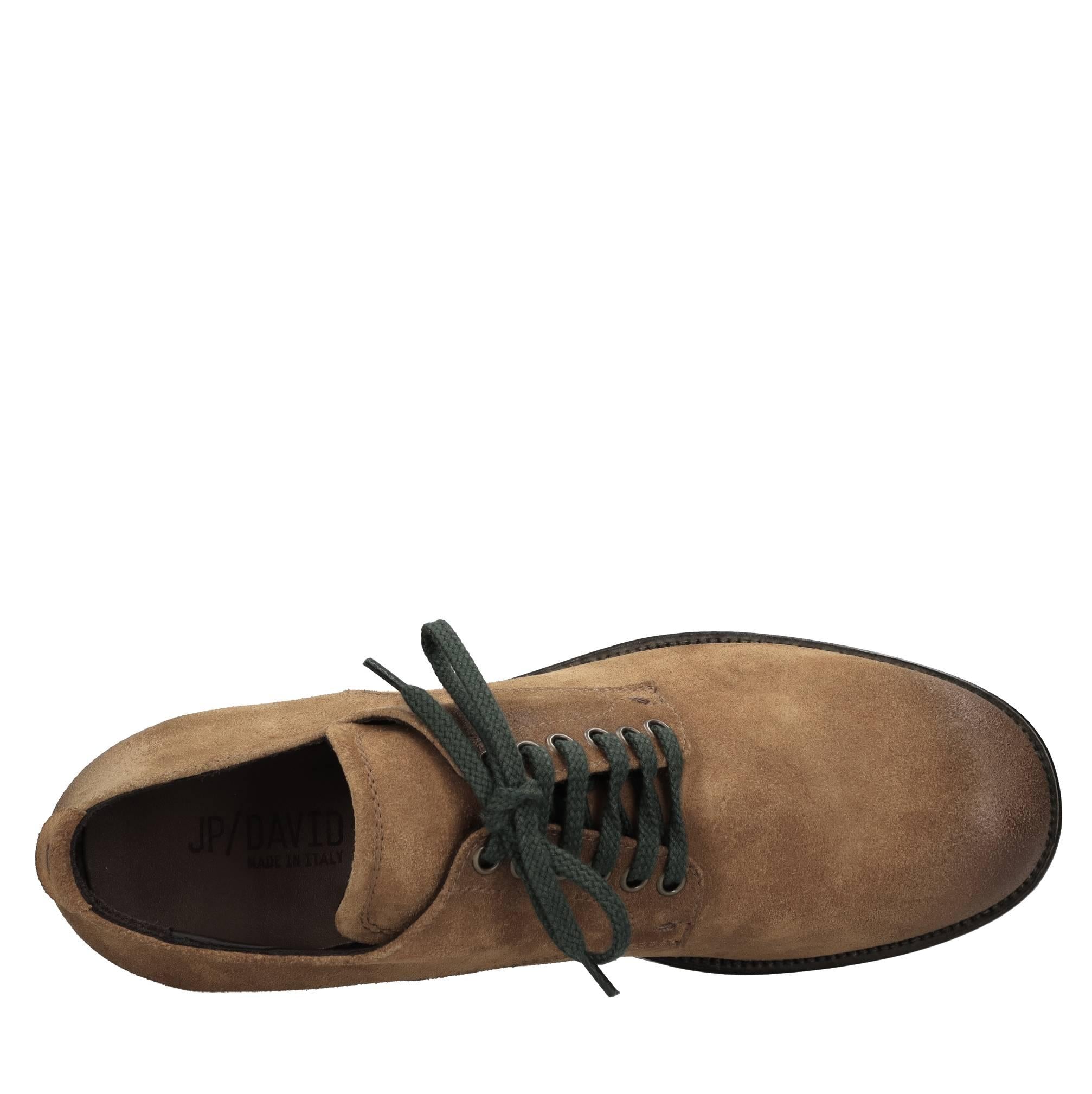 Stringate modello COLLIN 1 in camoscio 