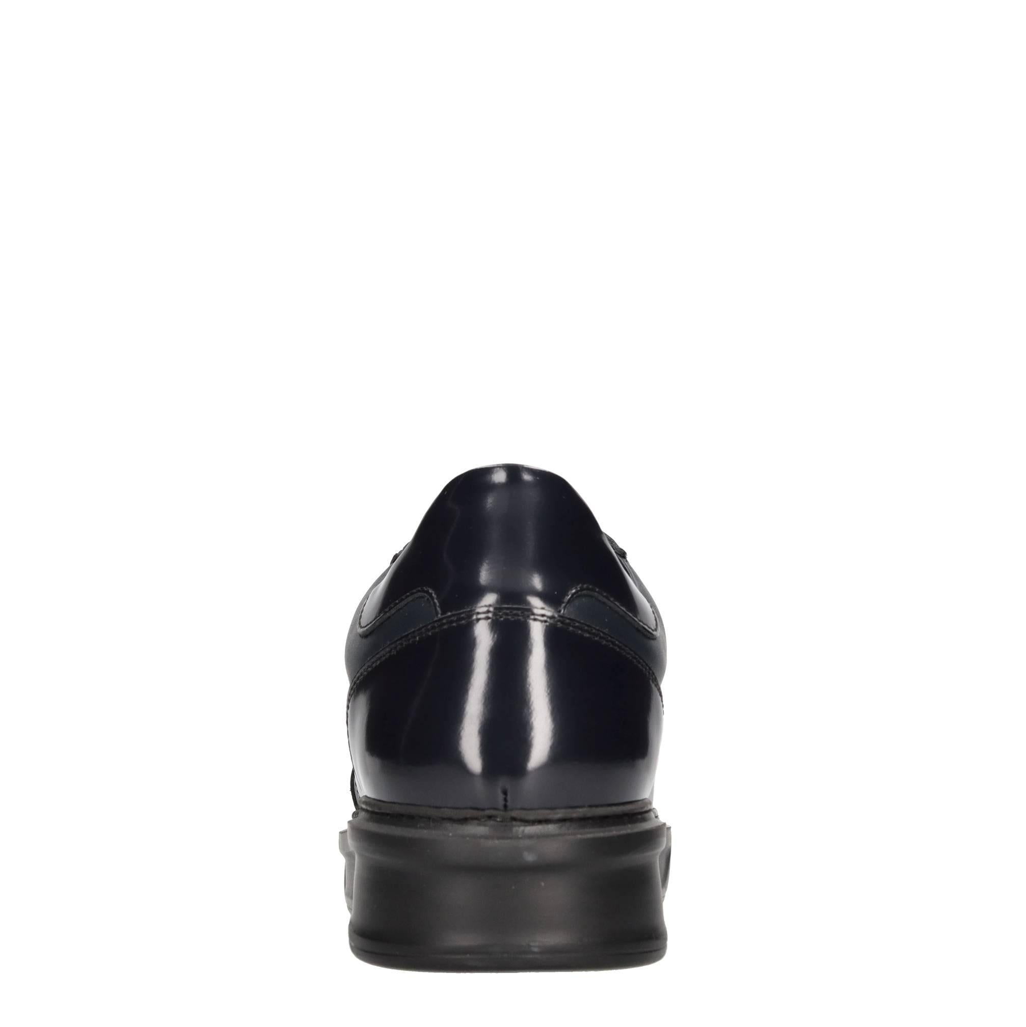 Sneakers in pelle 