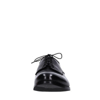 Stringate in pelle 