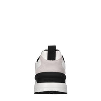 Sneakers in pelle,ecopelle e tessuto 