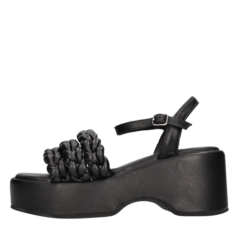 Sandalo modello TAMARA CROSS in ecopelle 