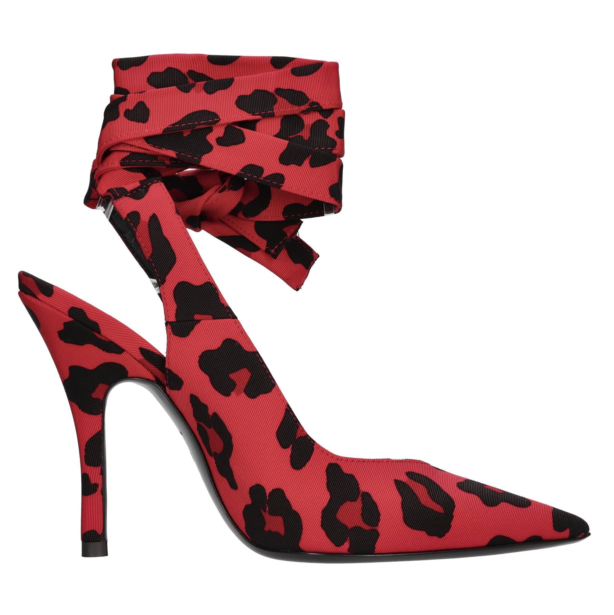 Décolleté slingback in tessuto 