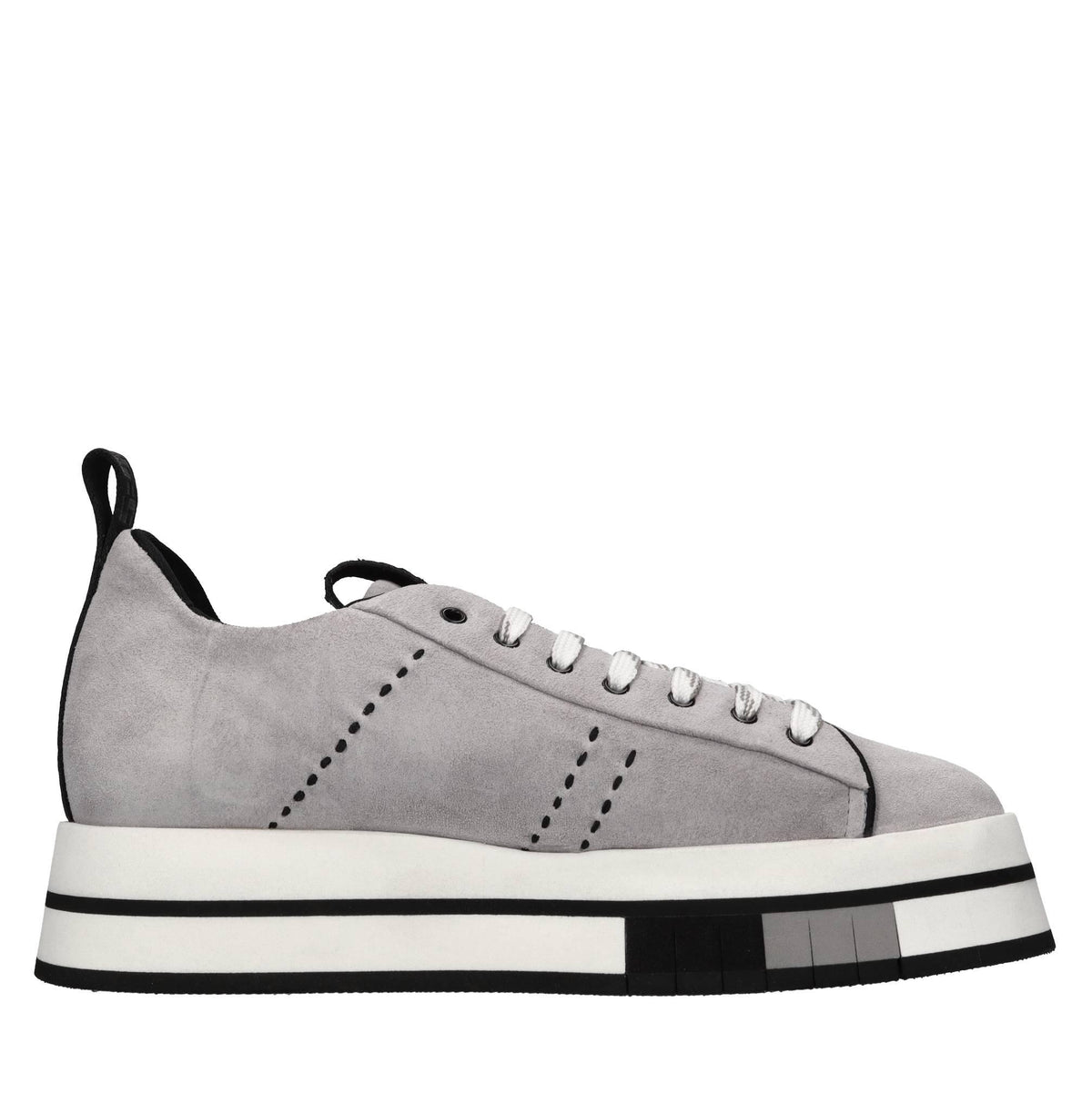 Sneakers in camoscio 