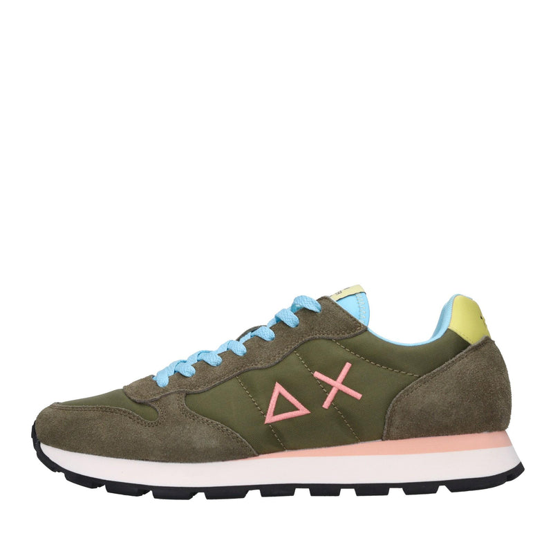 Sneakers in camoscio e tessuto 