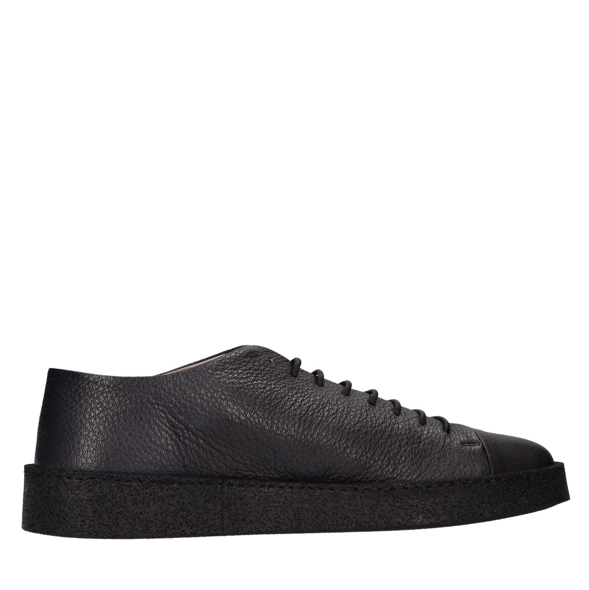 Sneakers in pelle 