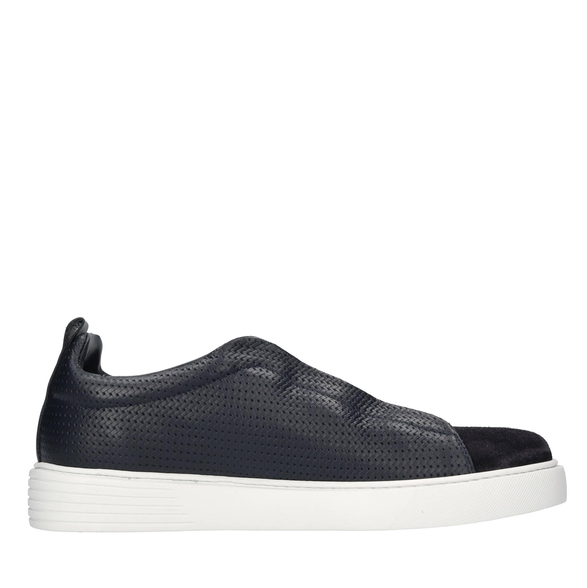 Slip-on in pelle e camoscio 