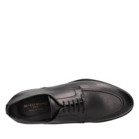 Stringate in pelle 