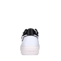 Sneakers in pelle e tessuto 