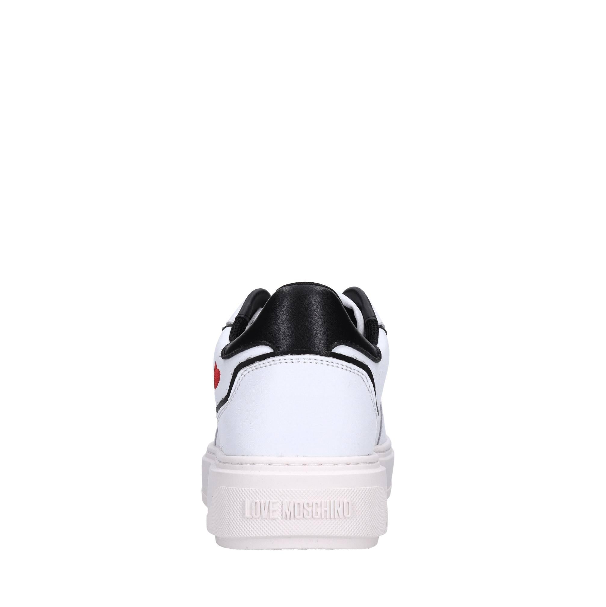Sneakers in pelle e tessuto 