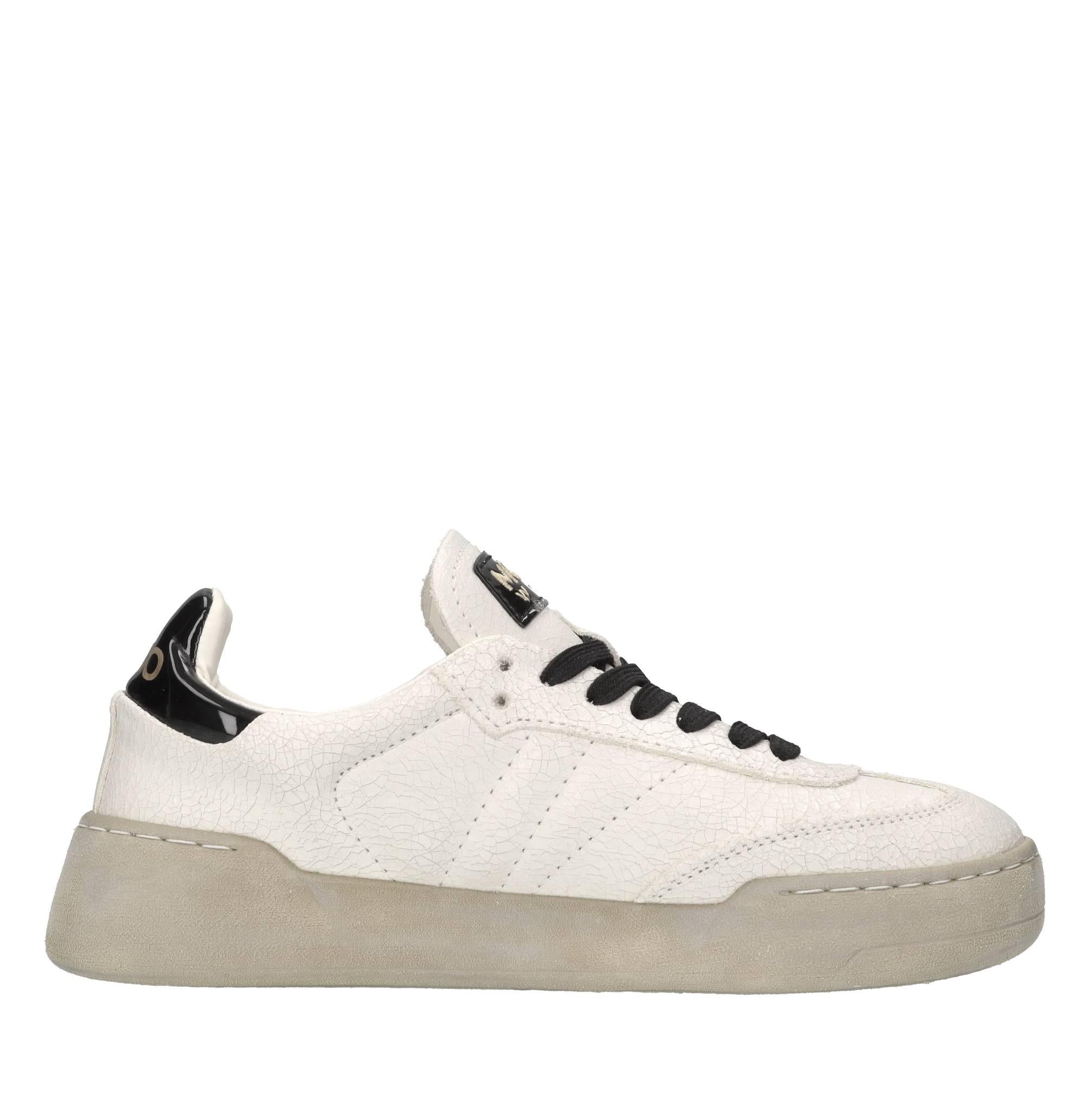 Sneakers in pelle ed ecopelle 