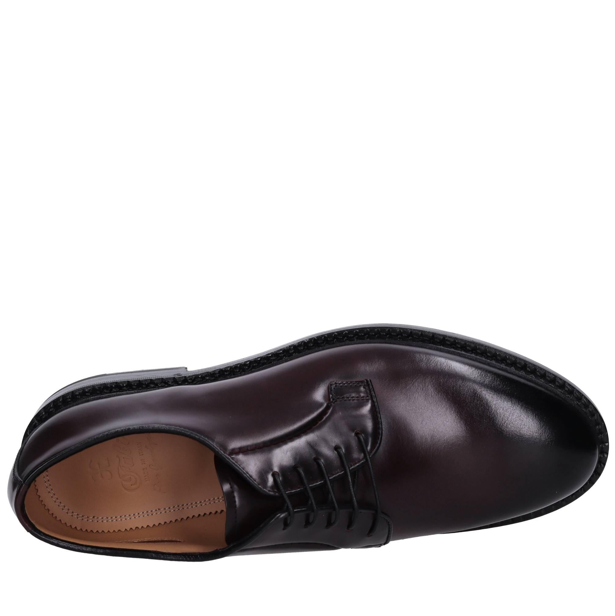 Stringate in pelle 