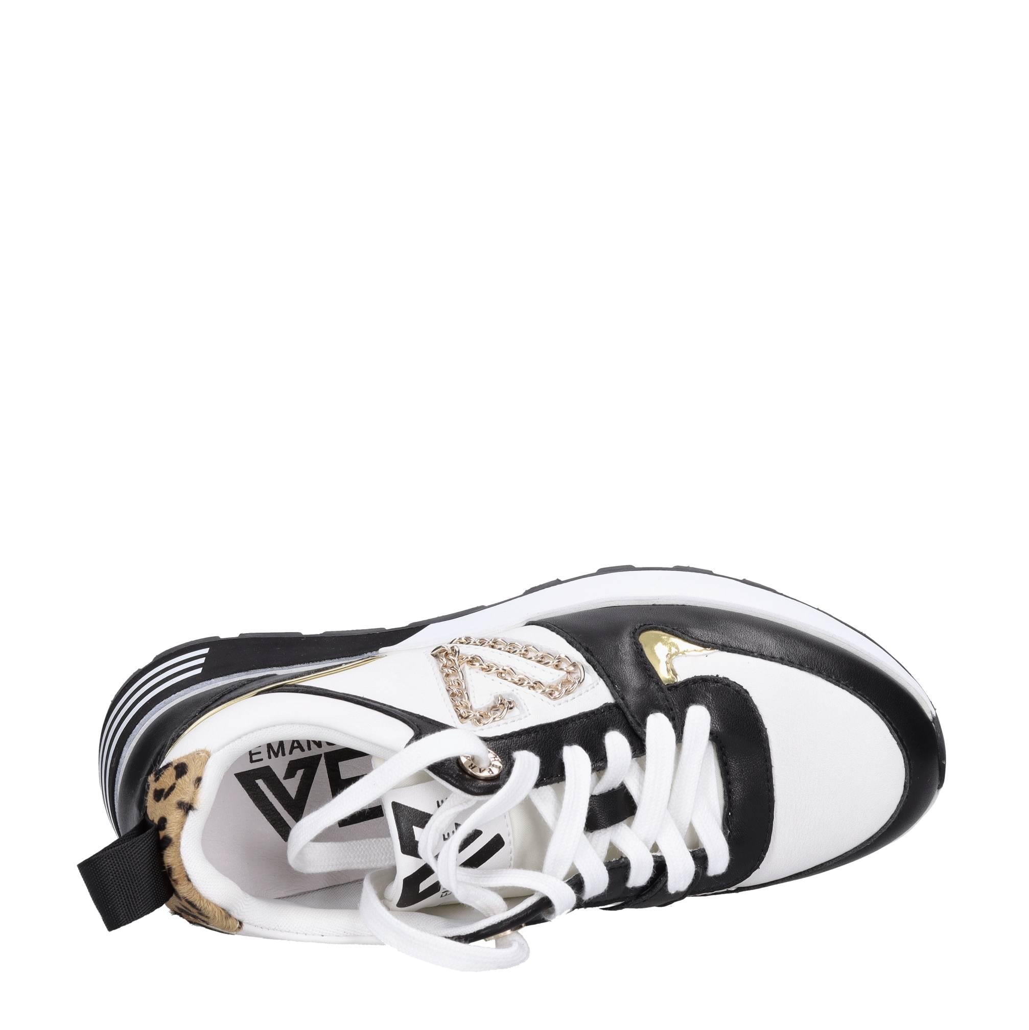 Sneakers in pelle 
