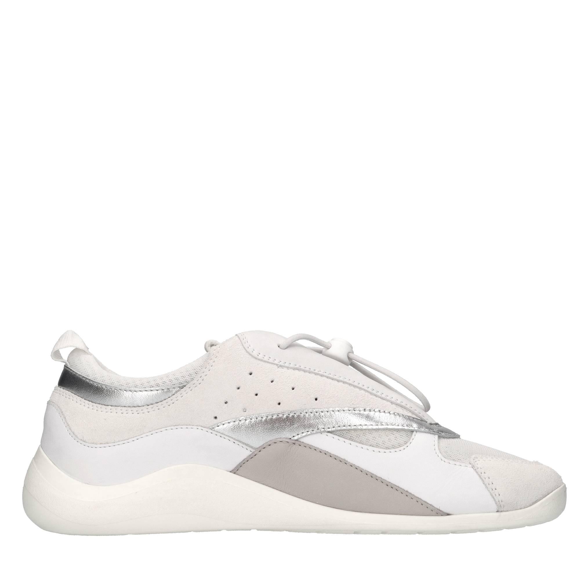 Sneakers in pelle e tessuto 