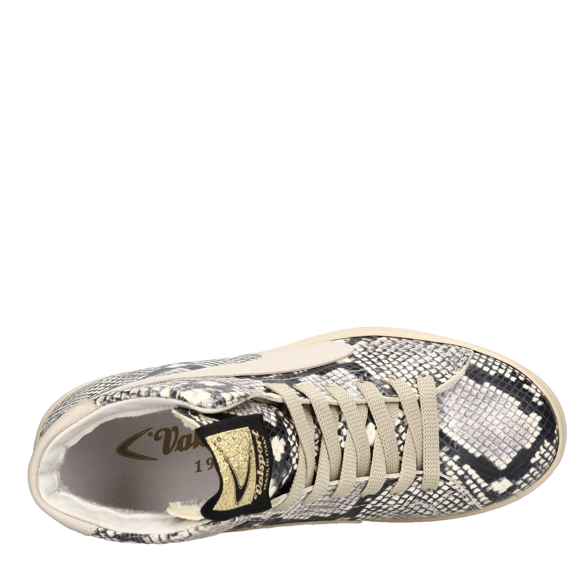 Sneakers in pelle 