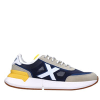 Sneakers in camoscio e tessuto 