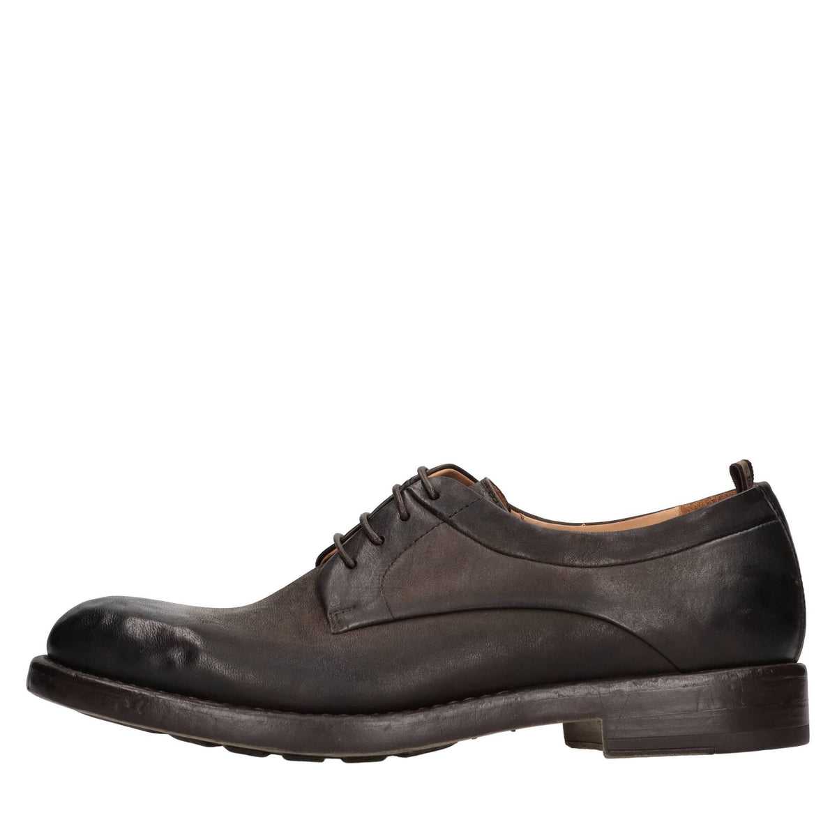 Stringate in pelle 
