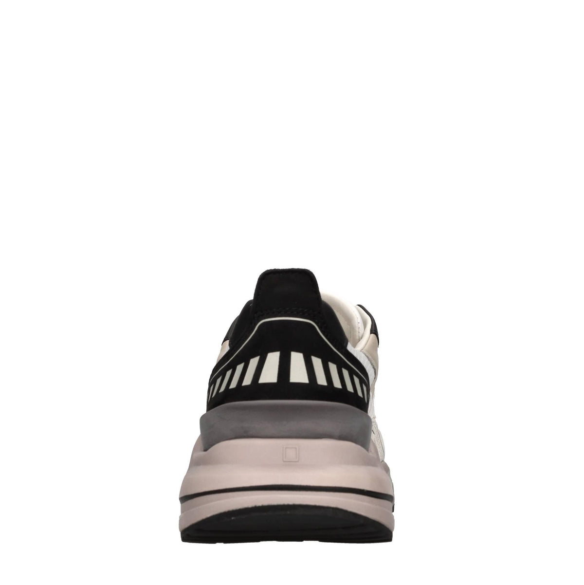 Sneakers in camoscio e tessuto 