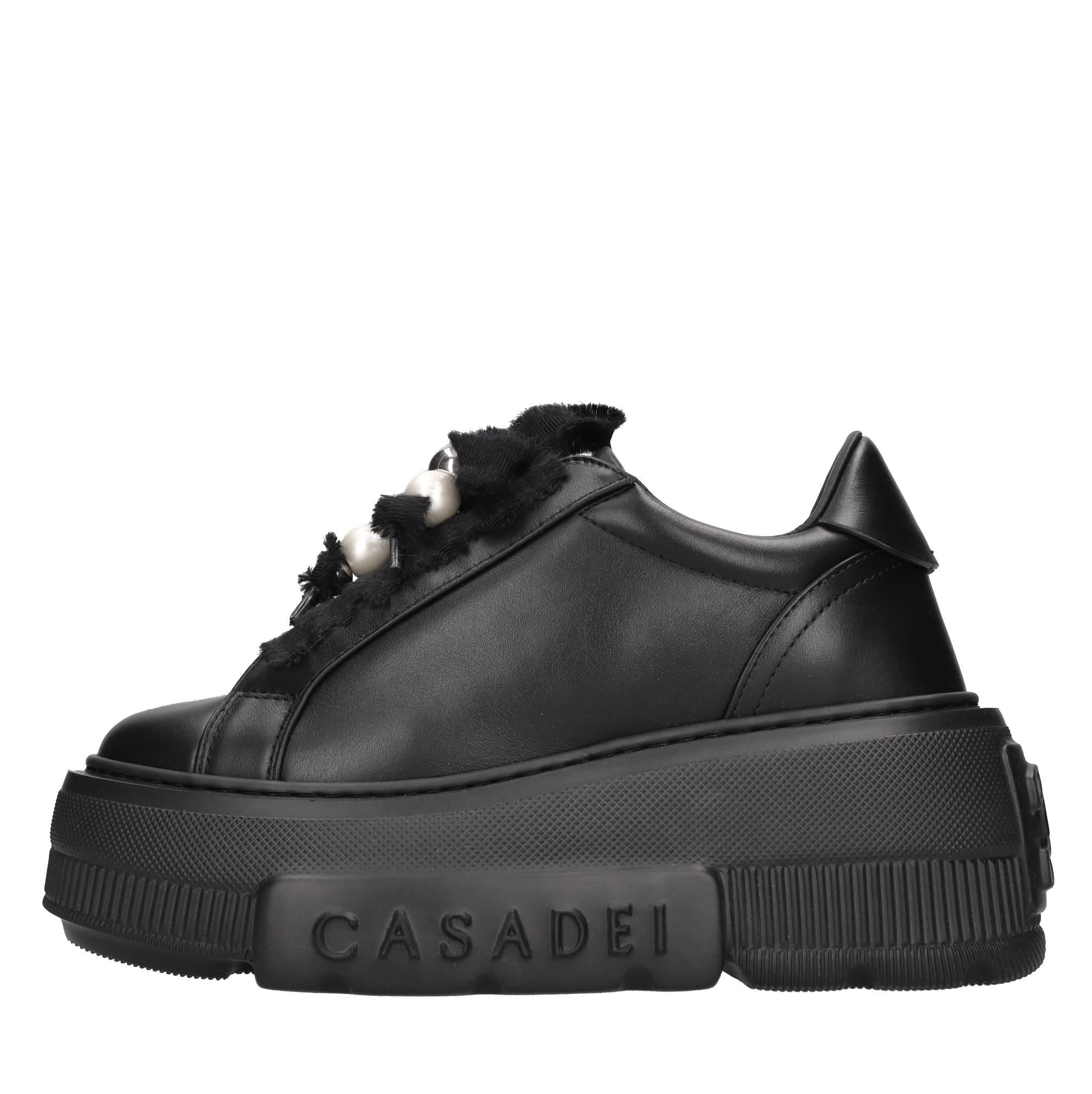 Sneakers modello Nexus in pelle 