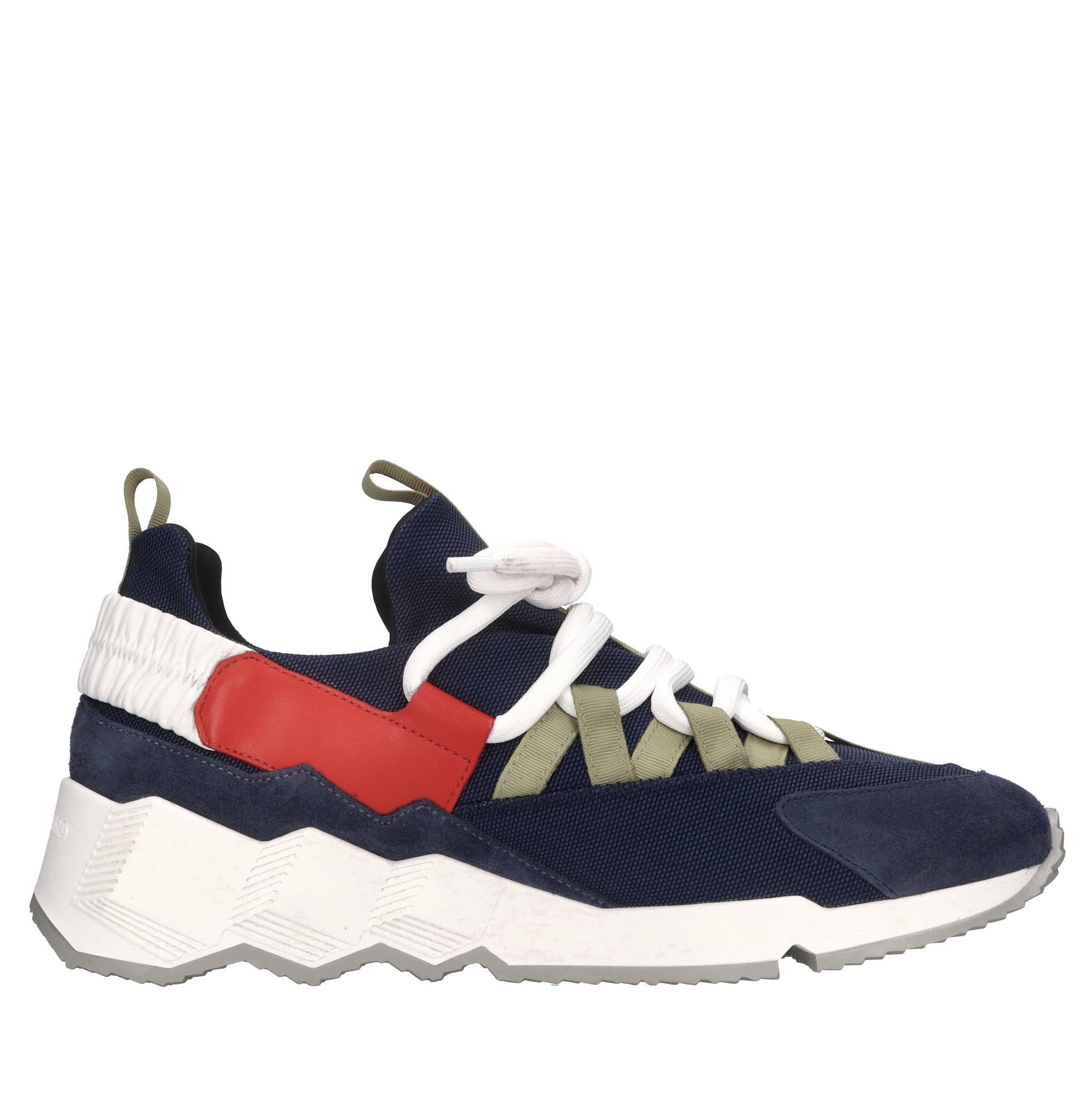 Sneakers in pelle e tessuto 