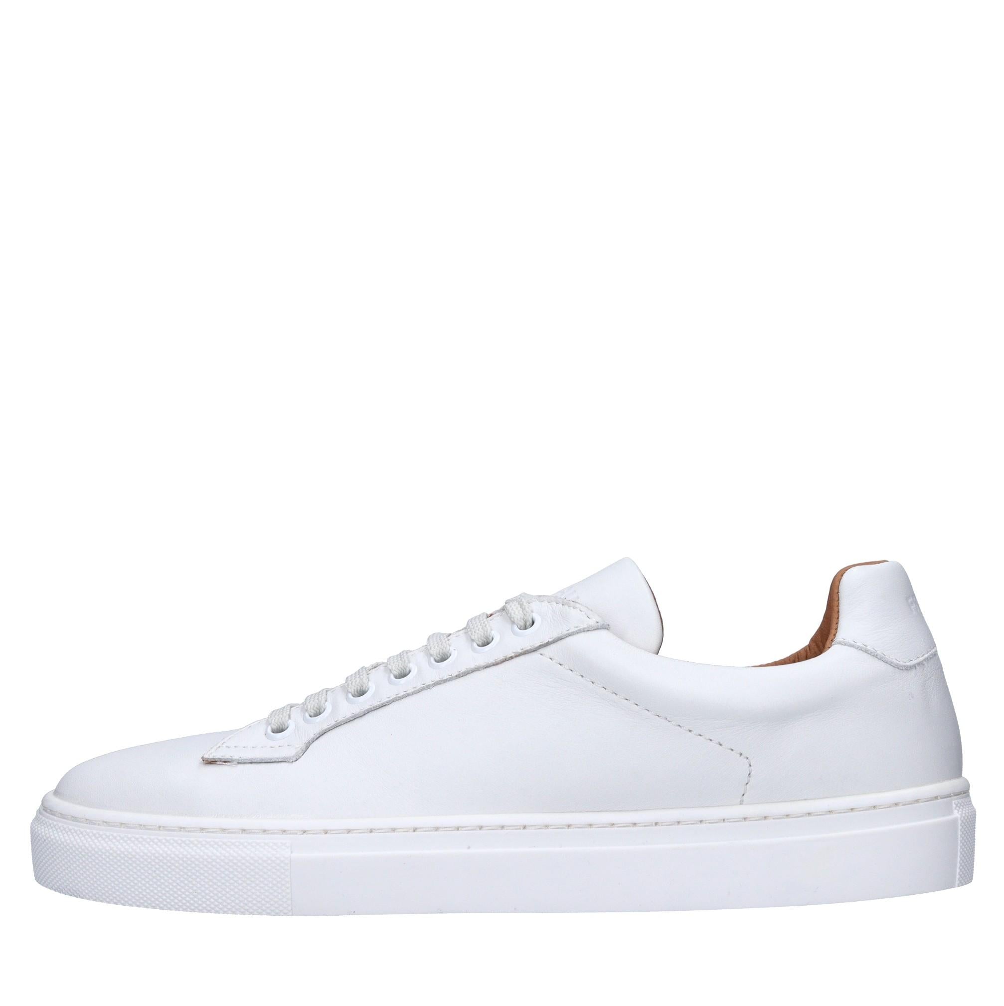 Sneakers in pelle 