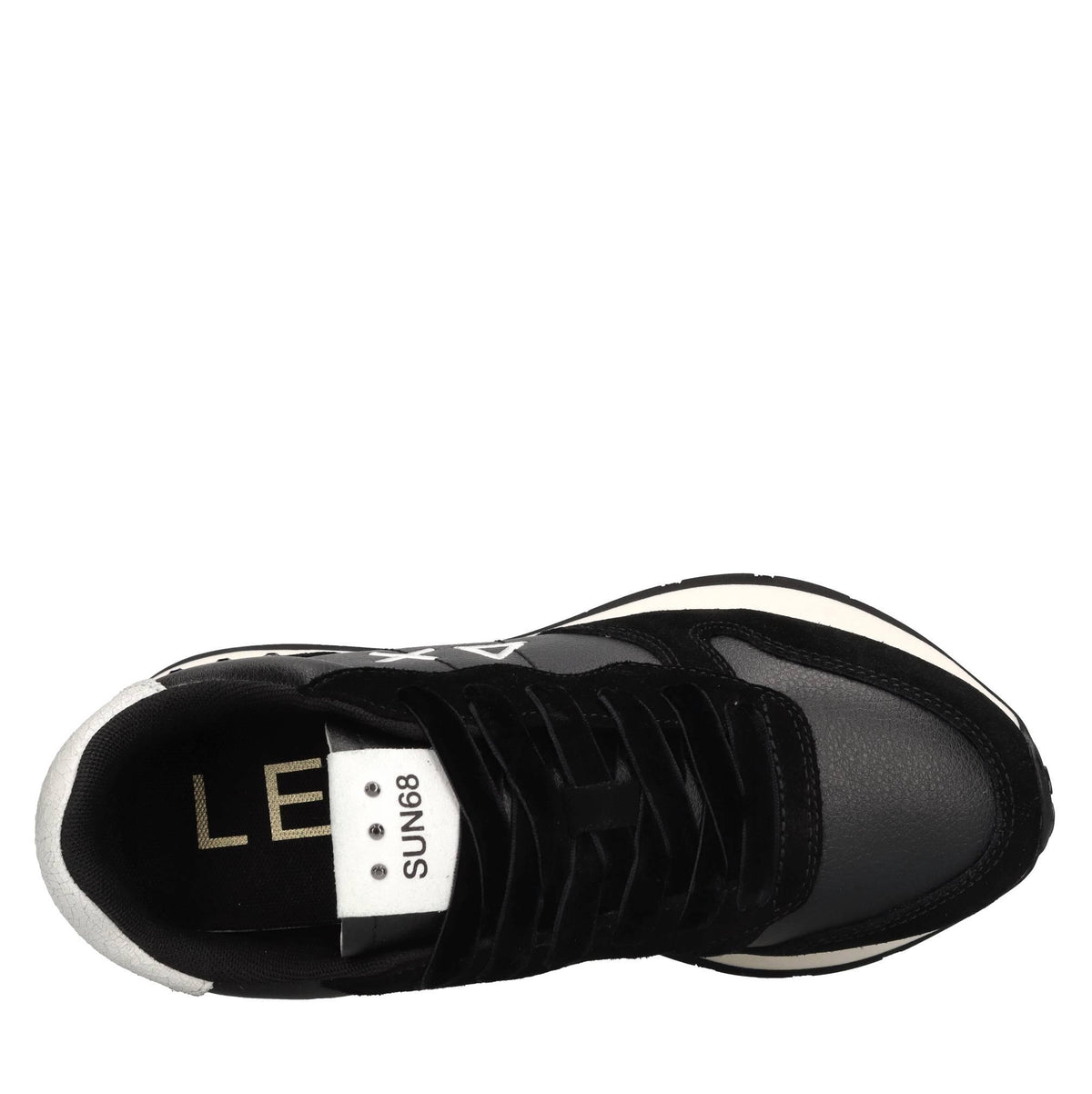 Sneakers in pelle, tessuto ed ecopelle 