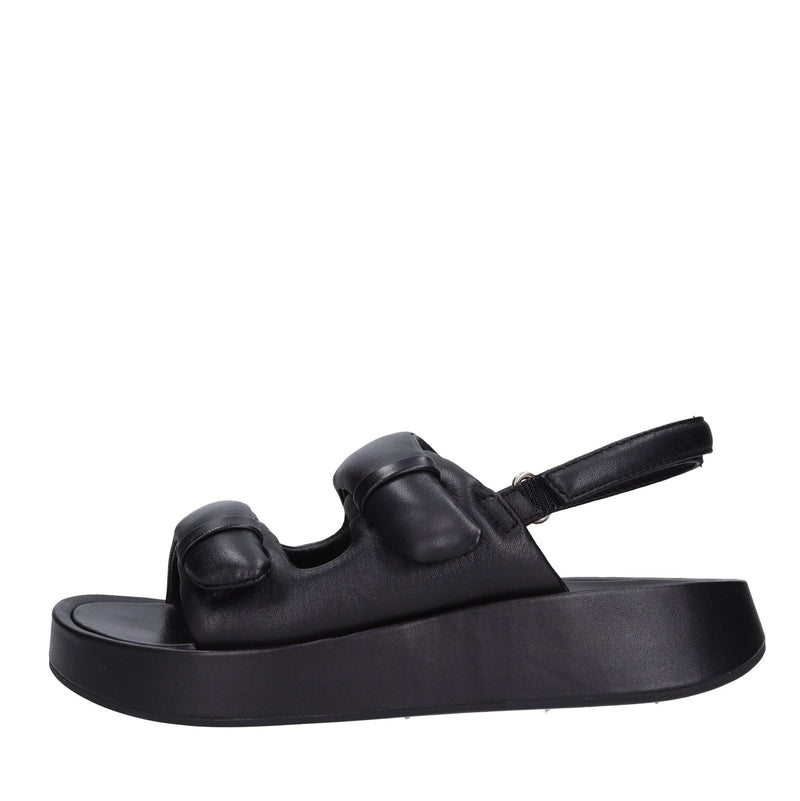 Sandali in pelle 