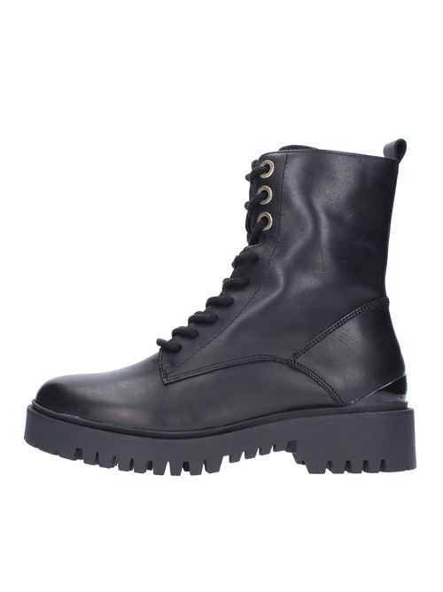 Ankle boots model FL7OLOLEA10 in leather GUESS | FL7OLOLEA10NERO