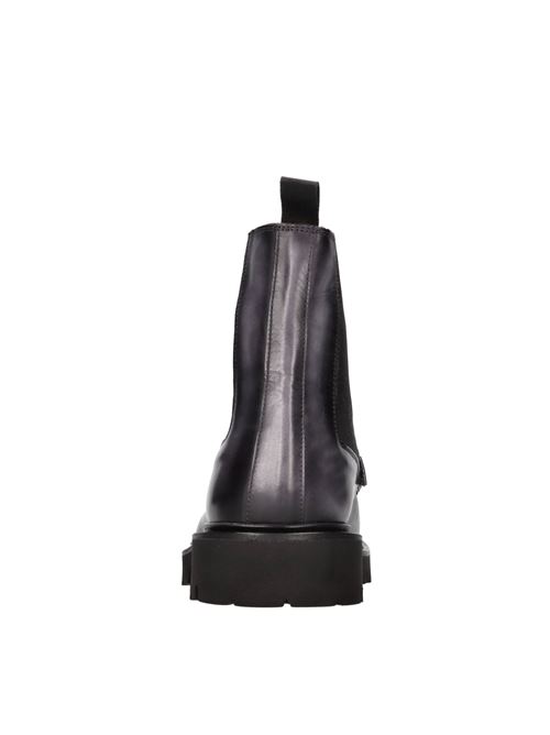 Beatles ankle boots in leather CERBERO | DV303FUMO